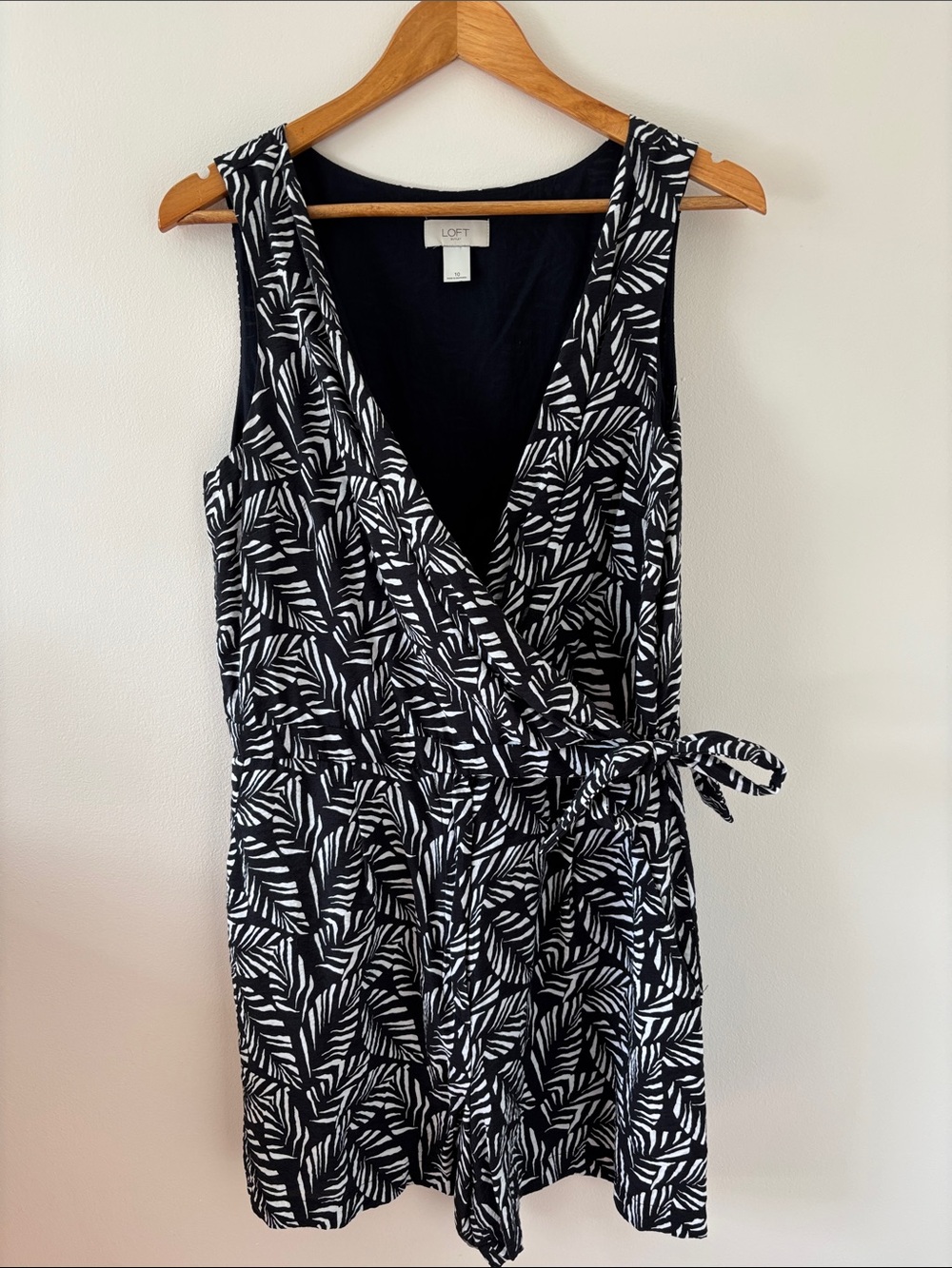 LOFT Black & White Tropical Print Romper